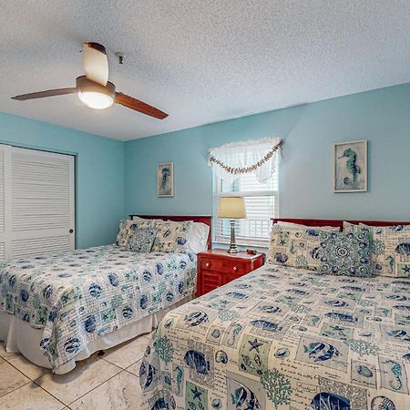 Sea Breeze 608 Apartment Сейнт Пийт Бийч Екстериор снимка