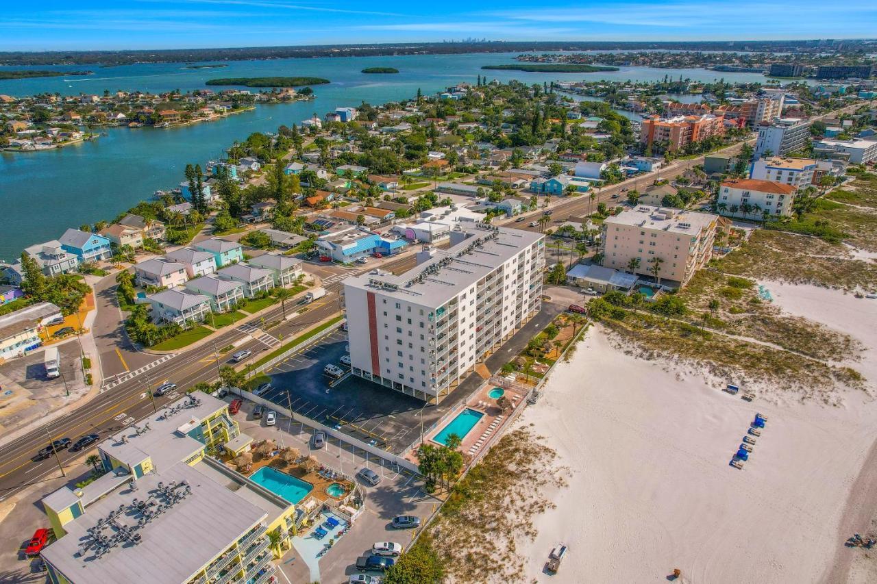 Sea Breeze 608 Apartment Сейнт Пийт Бийч Екстериор снимка
